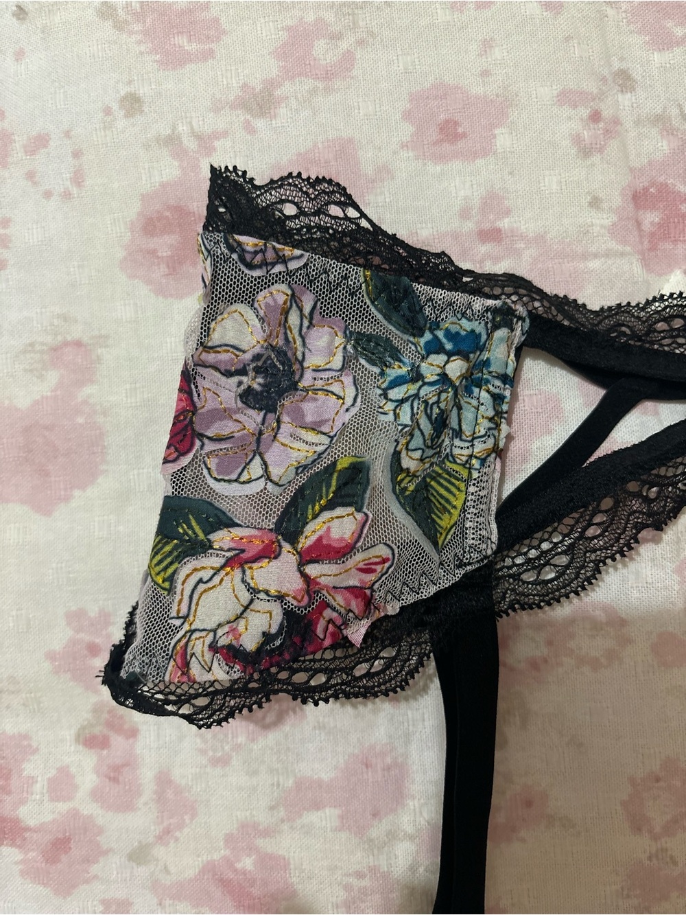 NWT Victoria’s Secret Floral Garter Belt - Picture 2 of 6